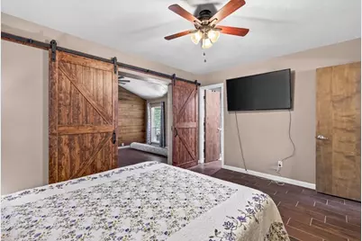 164 Creekview Drive E, Red Oak, TX 75154 - Photo 11