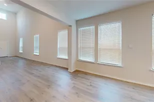 3941 Oak Crk Cir, Denison, TX 75020 - Photo 3