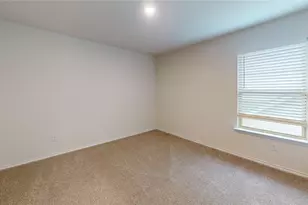 3941 Oak Crk Cir, Denison, TX 75020 - Photo 13