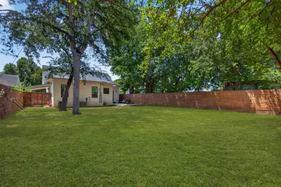 2511 Gladstone Drive, Dallas, TX 75211 - Photo 23