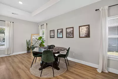 2511 Gladstone Drive, Dallas, TX 75211 - Photo 15