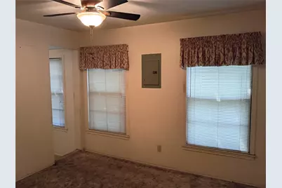 3132 Purington Avenue, Fort Worth, TX 76103 - Photo 13