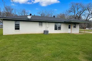5283 Carpenters Bluff Rd, Denison, TX 75021 - Photo 11