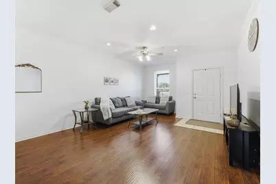 172 High School Drive, Lewisville, TX 75057 - Photo 7
