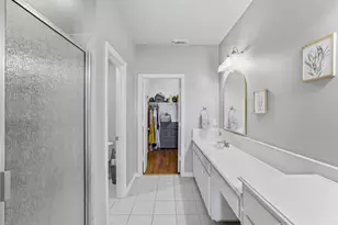172 High School Dr, Lewisville, TX 75057 - Photo 21