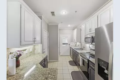 172 High School Drive, Lewisville, TX 75057 - Photo 13