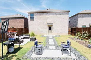 217 Adelina Dr, Little Elm, TX 75068 - Photo 31
