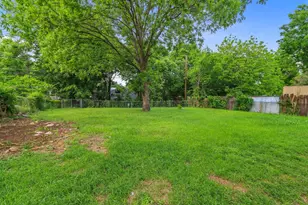 3847 Castle Hills Dr, Dallas, TX 75241 - Photo 13