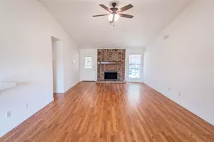 2739 April Hill Ln, Dallas, TX 75287 - Photo 3