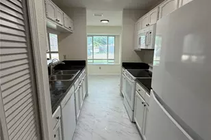 2739 April Hill Ln, Dallas, TX 75287 - Photo 7