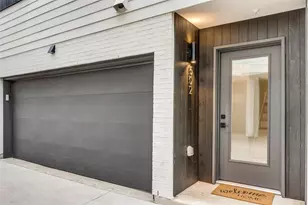 5609 Live Oak St, Dallas, TX 75206 - Photo 3