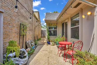 4246 Rosser Square, Dallas, TX 75244 - Photo 7