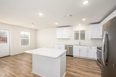 321 Glenwick Lane, Van Alstyne, TX 75495 - Photo 7