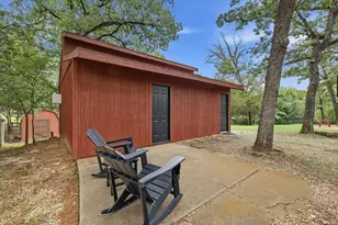 111 Oaktree Ln, Hickory Creek, TX 75065 - Photo 17