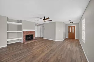 1337 Gayle St, Burleson, TX 76028 - Photo 9