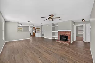 1337 Gayle St, Burleson, TX 76028 - Photo 7