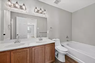 1337 Gayle St, Burleson, TX 76028 - Photo 27
