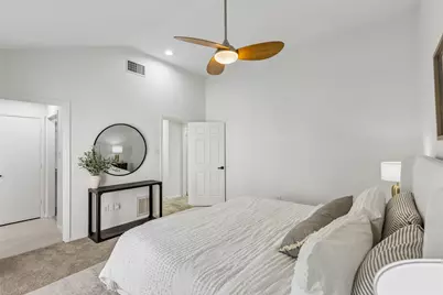 4006 Holland Avenue #B, Dallas, TX 75219 - Photo 13