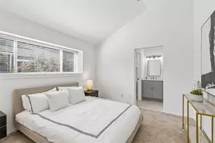 4006 Holland Ave, Dallas, TX 75219 - Photo 17