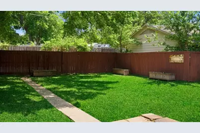 826 Cedar Hill Avenue, Dallas, TX 75208 - Photo 23