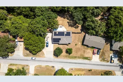 128 Lynn Drive, Azle, TX 76020 - Photo 17