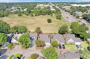 3021 Waterfront Cir, Garland, TX 75042 - Photo 23