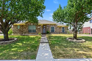 1302 Buckingham Dr, Forney, TX 75126 - Photo 5