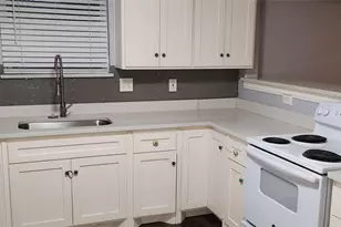 902 Davy Crockett St, Rockwall, TX 75087 - Photo 11