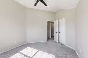 7000 Winthorp Dr, Arlington, TX 76001 - Photo 27