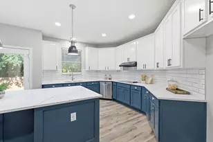 7000 Winthorp Dr, Arlington, TX 76001 - Photo 13