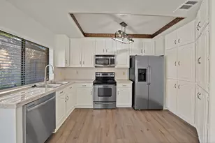 4021 Winter Park Ln, Addison, TX 75001 - Photo 13