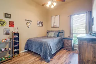 8401 Fullerton Dr, Cleburne, TX 76033 - Photo 29