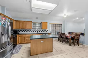 1007 Summerbrook Dr, Euless, TX 76040 - Photo 15