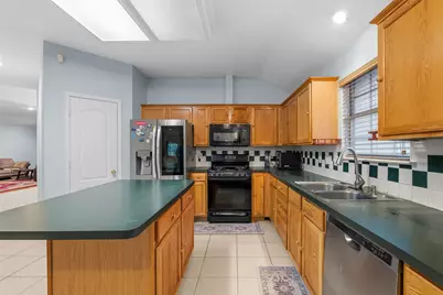 1007 Summerbrook Drive #22, Euless, TX 76040 - Photo 19