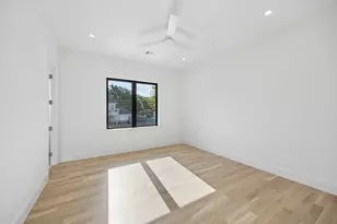10148 Hedgeway Dr, Dallas, TX 75229 - Photo 31