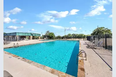 411 Mountain View Court, Sunset, TX 76270 - Photo 19