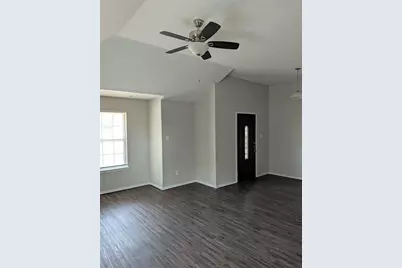 7237 Autumn Run Drive, Forest Hill, TX 76140 - Photo 3