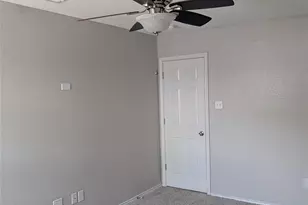 7237 Autumn Run Dr, Forest Hill, TX 76140 - Photo 11