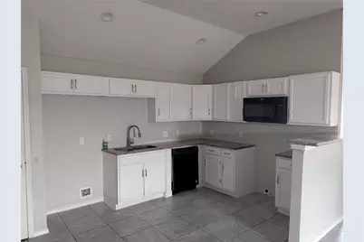 7237 Autumn Run Drive, Forest Hill, TX 76140 - Photo 7