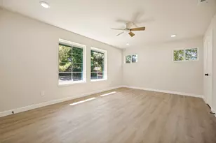 5209 Breakwood Dr, Dallas, TX 75227 - Photo 19