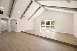5209 Breakwood Dr, Dallas, TX 75227 - Photo 11