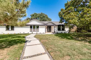 5209 Breakwood Dr, Dallas, TX 75227 - Photo 25