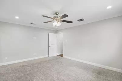 10215 Dale Crest Drive, Dallas, TX 75229 - Photo 21