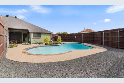 2037 Vista Drive, Lewisville, TX 75067 - Photo 17