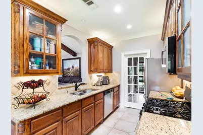 1616 Springbrook Street, Mesquite, TX 75149 - Photo 11