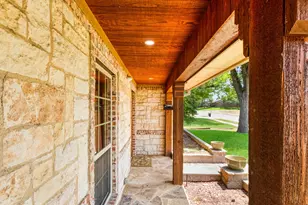 1616 Springbrook St, Mesquite, TX 75149 - Photo 3