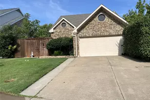 2084 Sundance Ct, Lewisville, TX 75067 - Photo 1