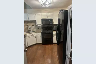 2084 Sundance Court, Lewisville, TX 75067 - Photo 3