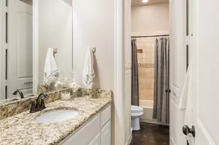 4640 Lake Breeze Dr, McKinney, TX 75071 - Photo 17