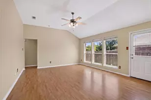 116 Meadow View Ln, Anna, TX 75409 - Photo 3